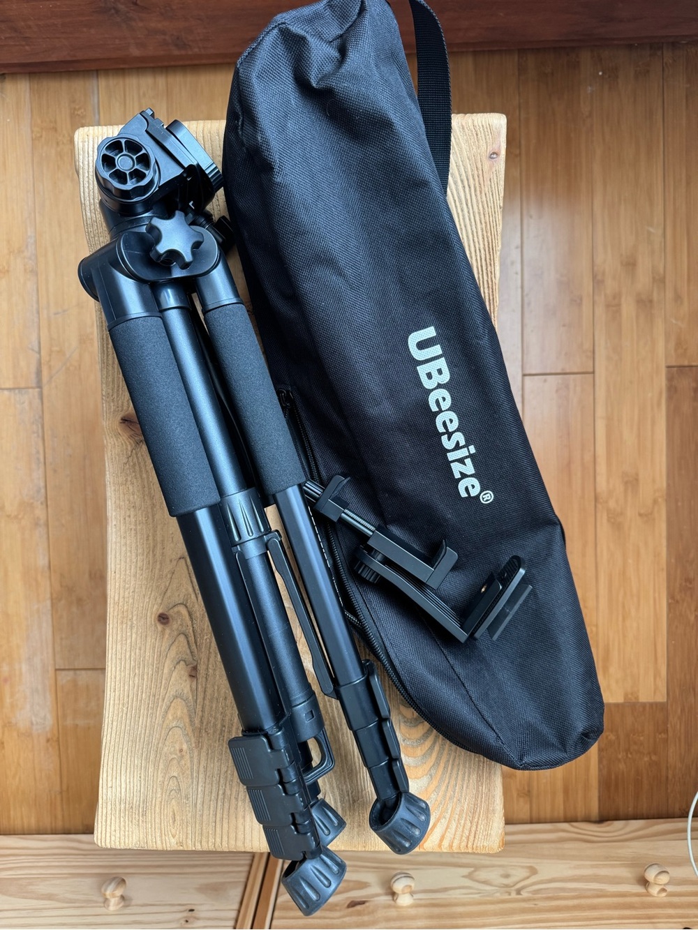 Black Phone Tripod with Carry Case